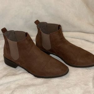 Dark Brown suede ankle boots